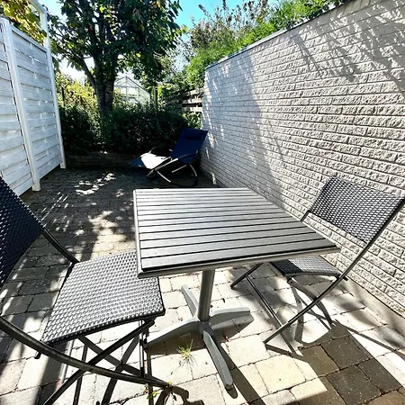 Cosy With Private Terrace
